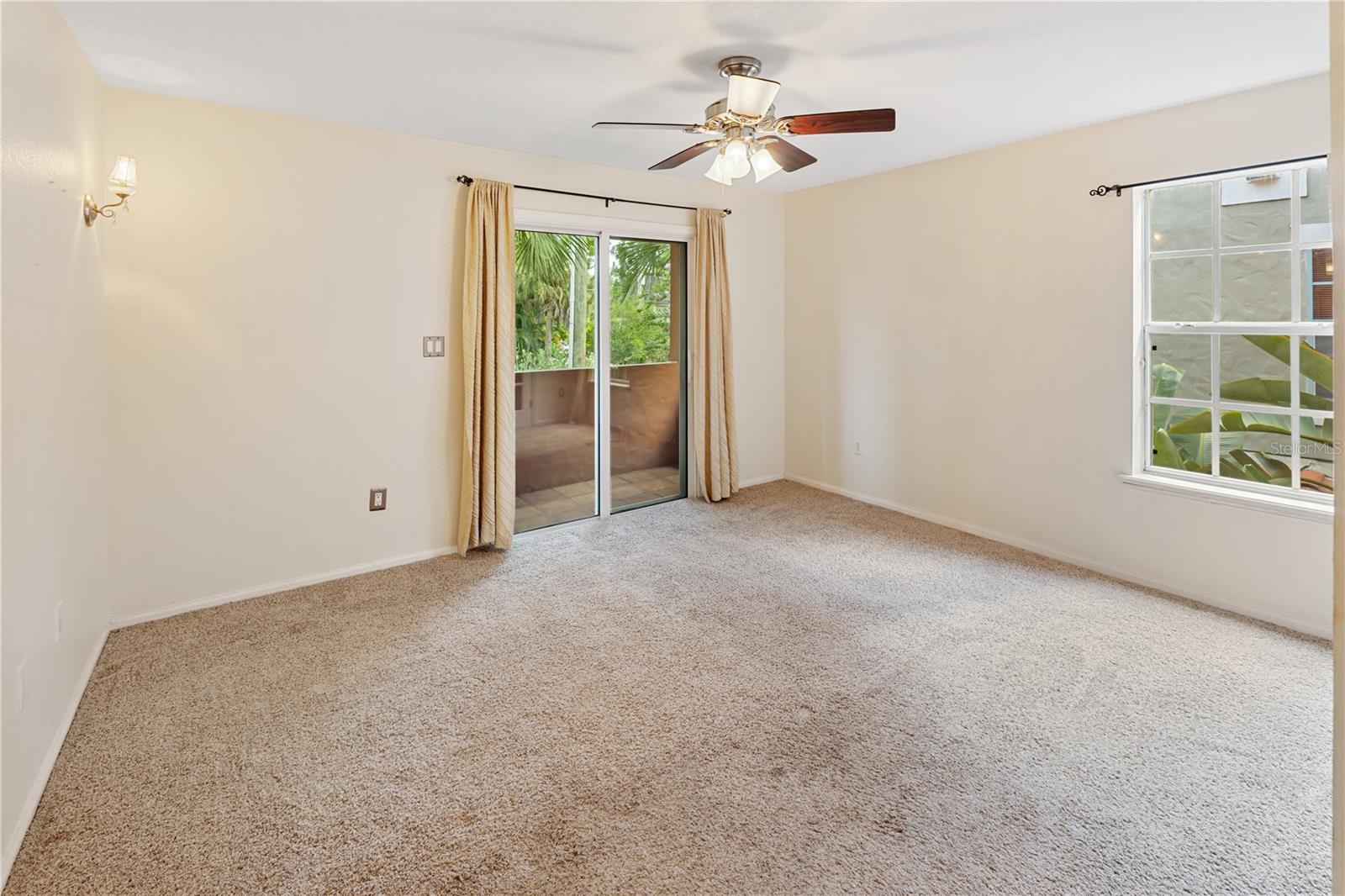 602 E LIVINGSTON ST #3