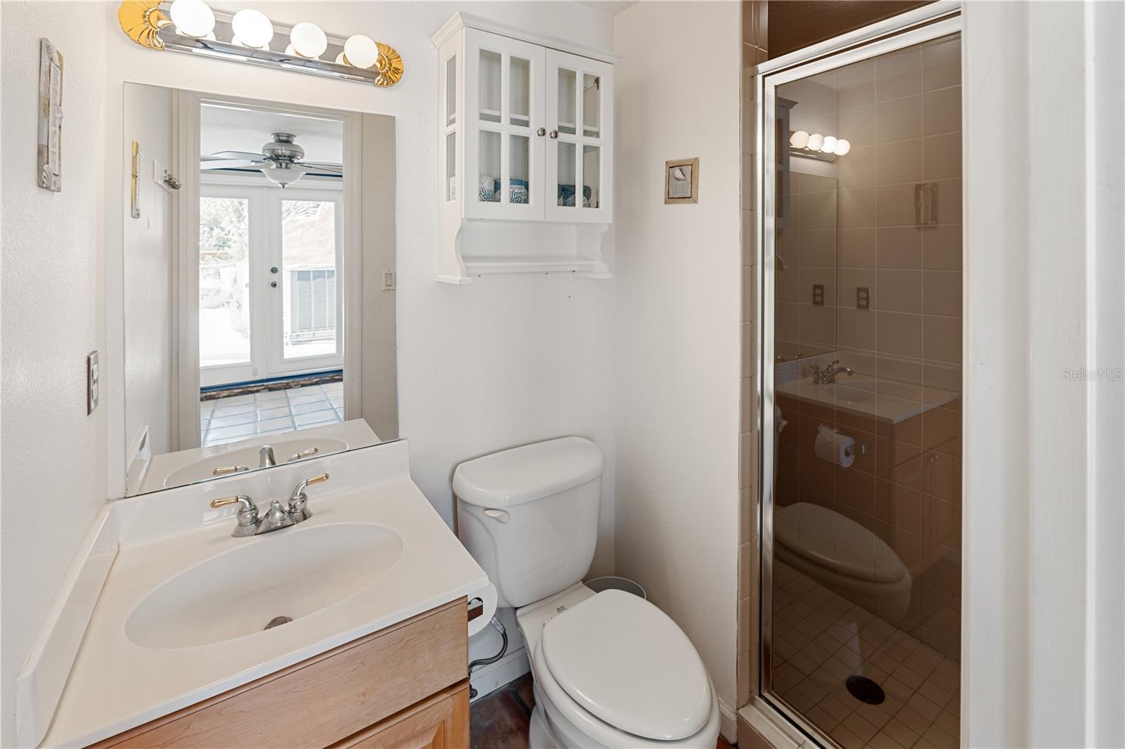 602 E LIVINGSTON ST #3