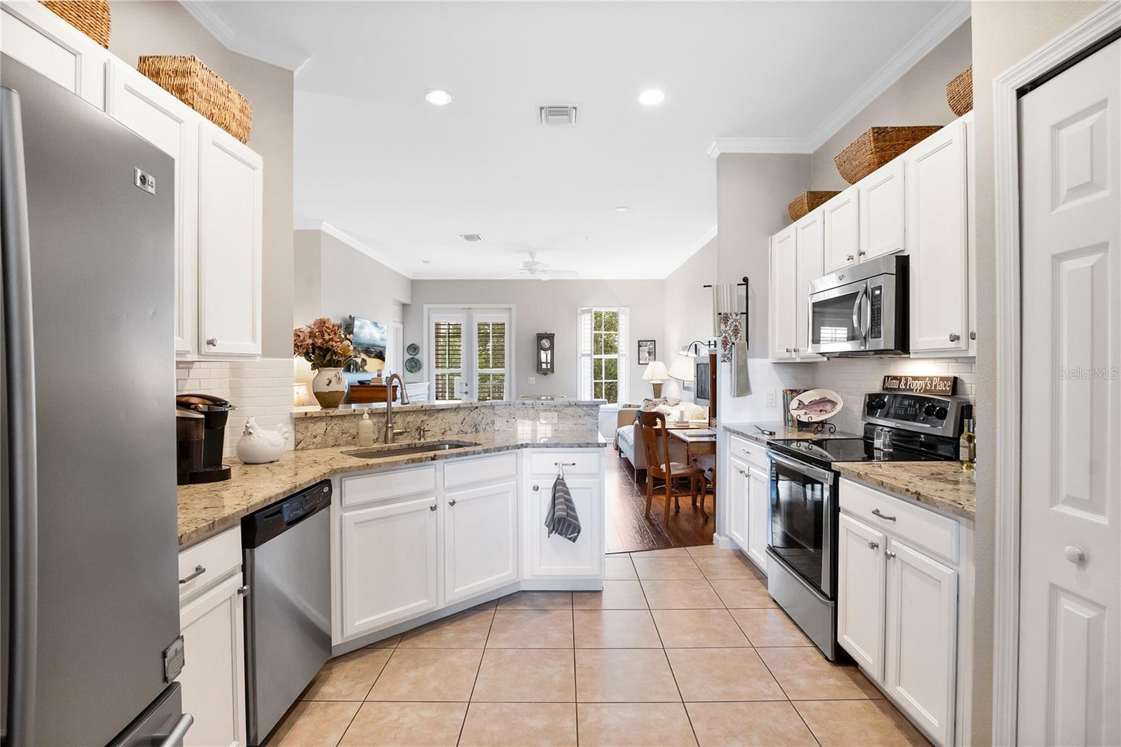 4249 CORRINE DR #303