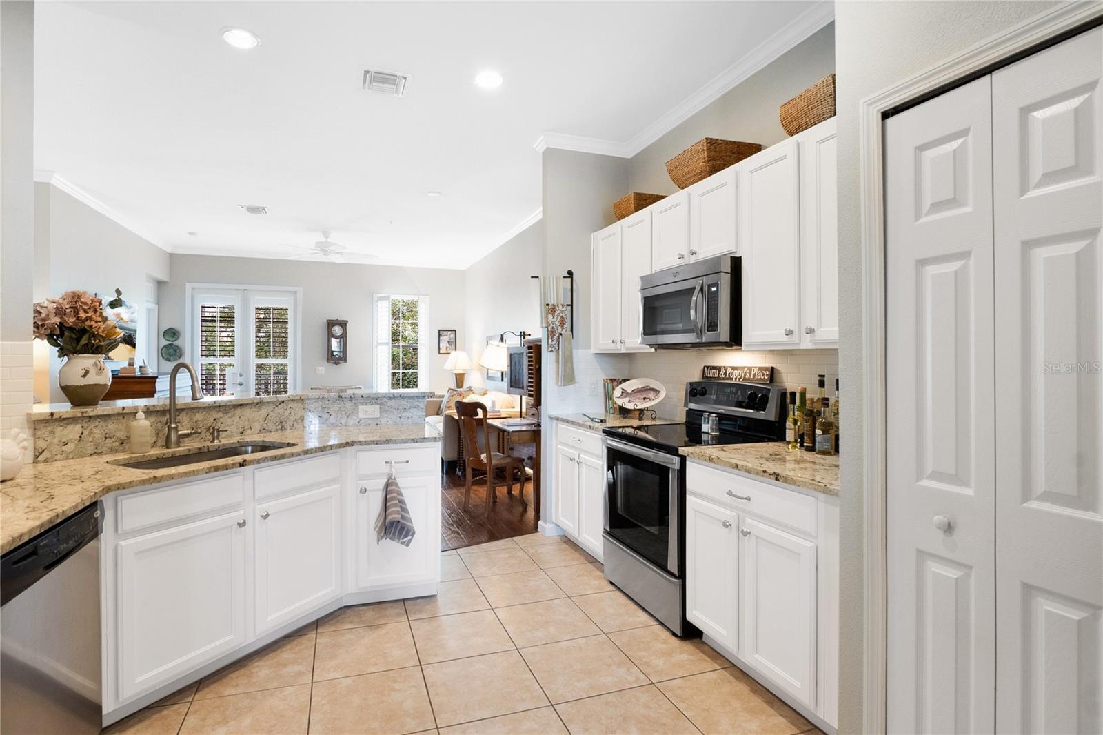 4249 CORRINE DR #303