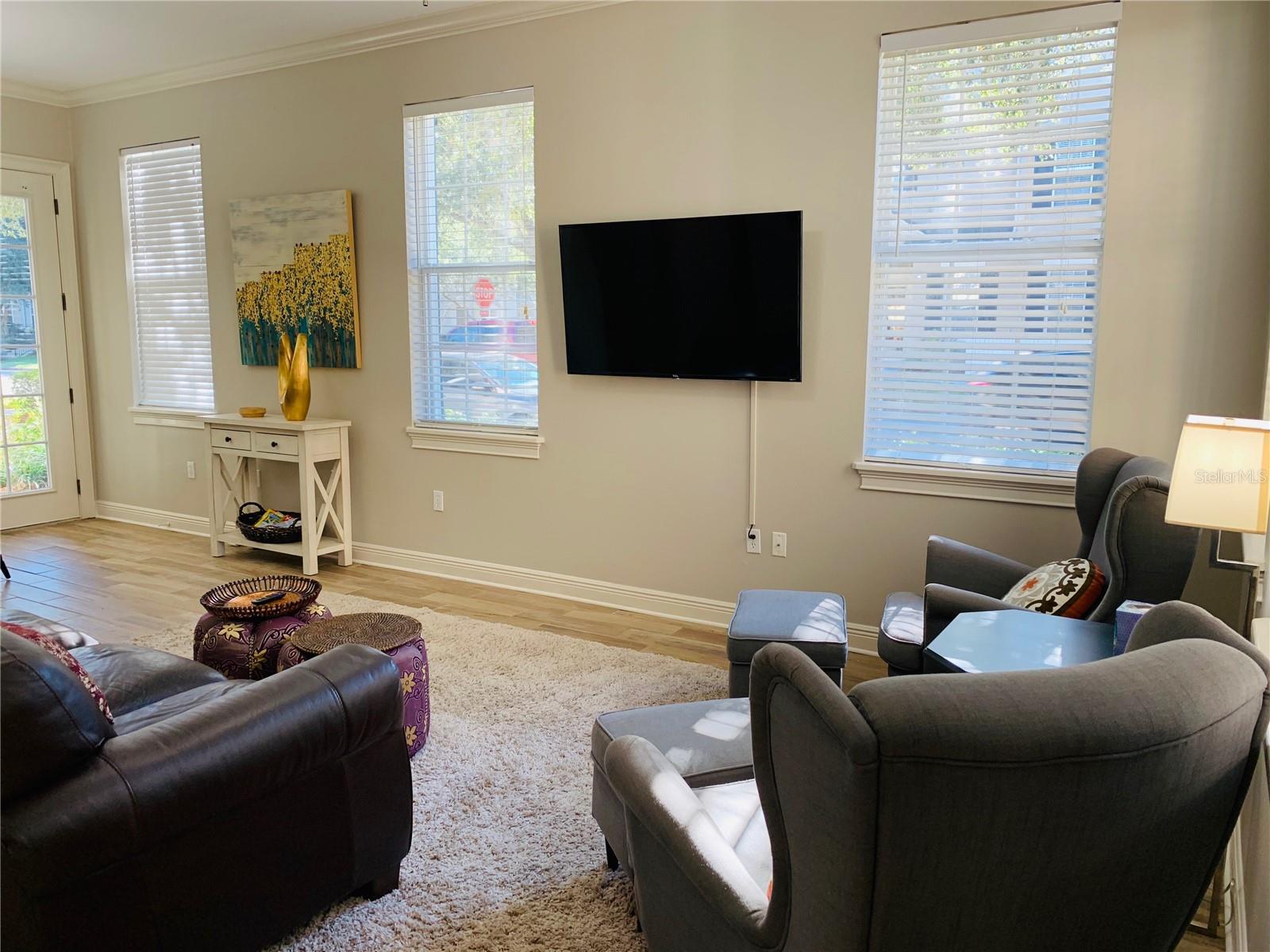 1400 LAKE BALDWIN LN