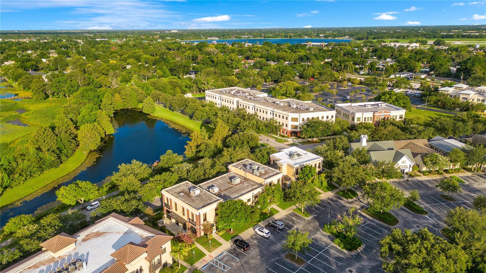 964 LAKE BALDWIN LN #200