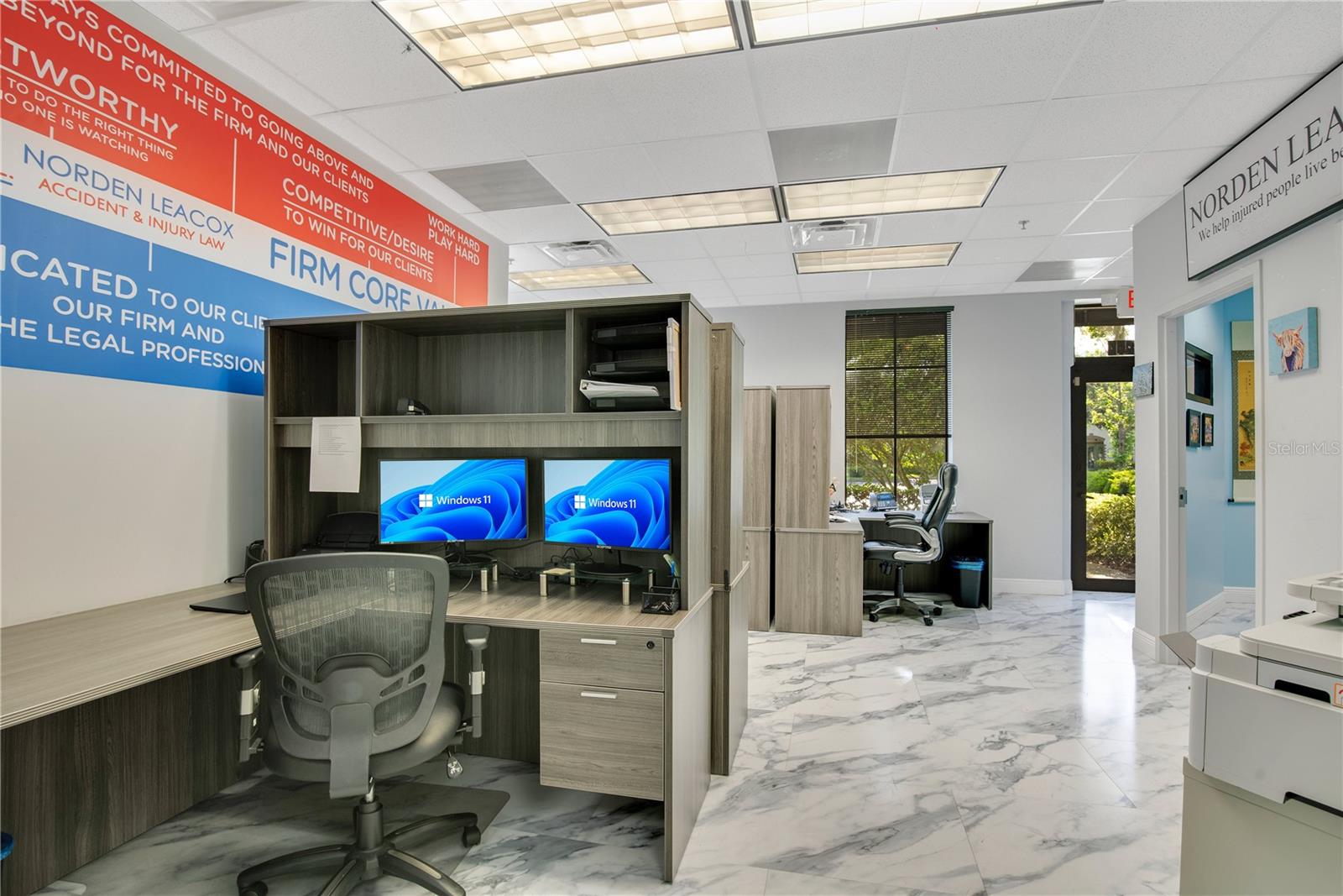 964 LAKE BALDWIN LN #200