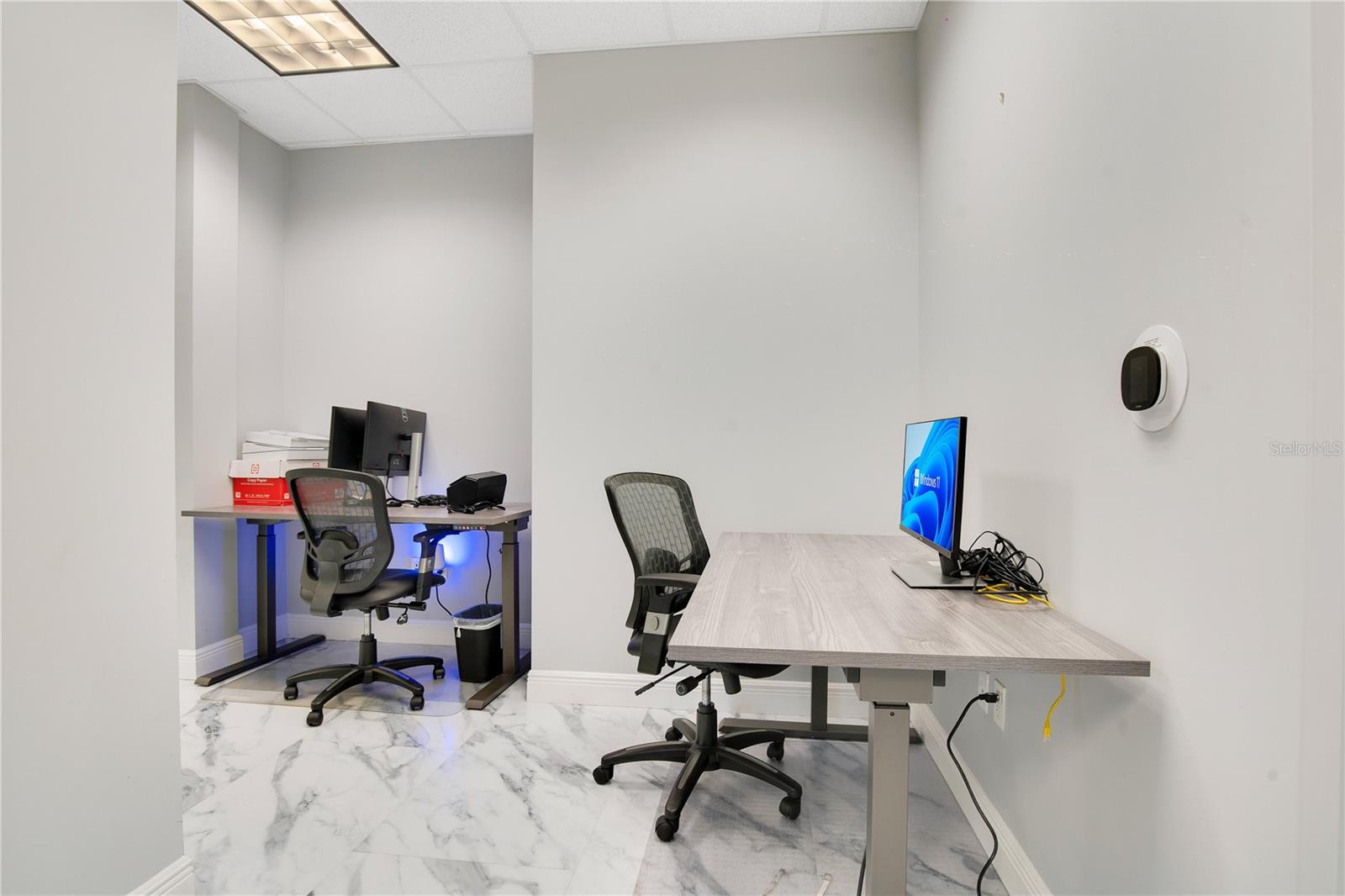 964 LAKE BALDWIN LN #200