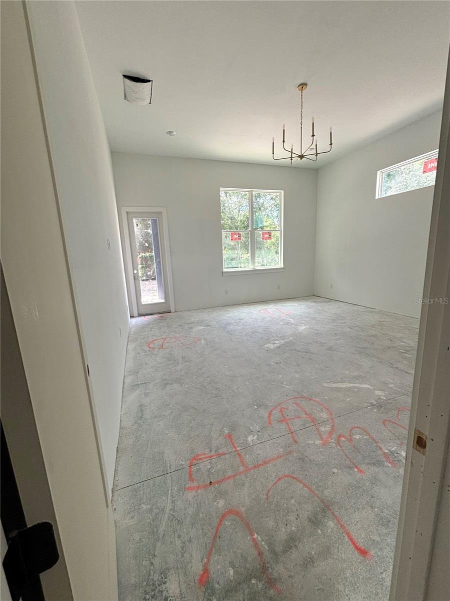 1220 CHRISTY AVE
