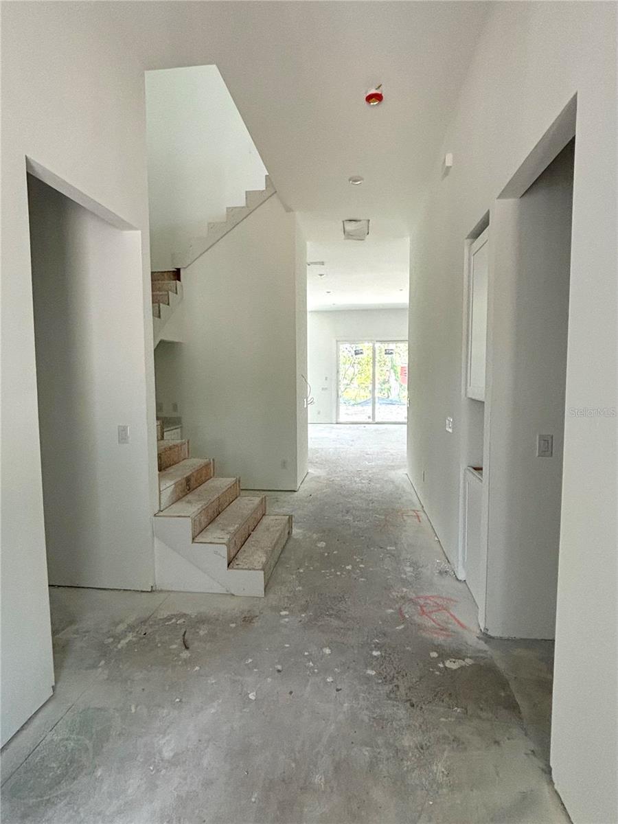 1220 CHRISTY AVE