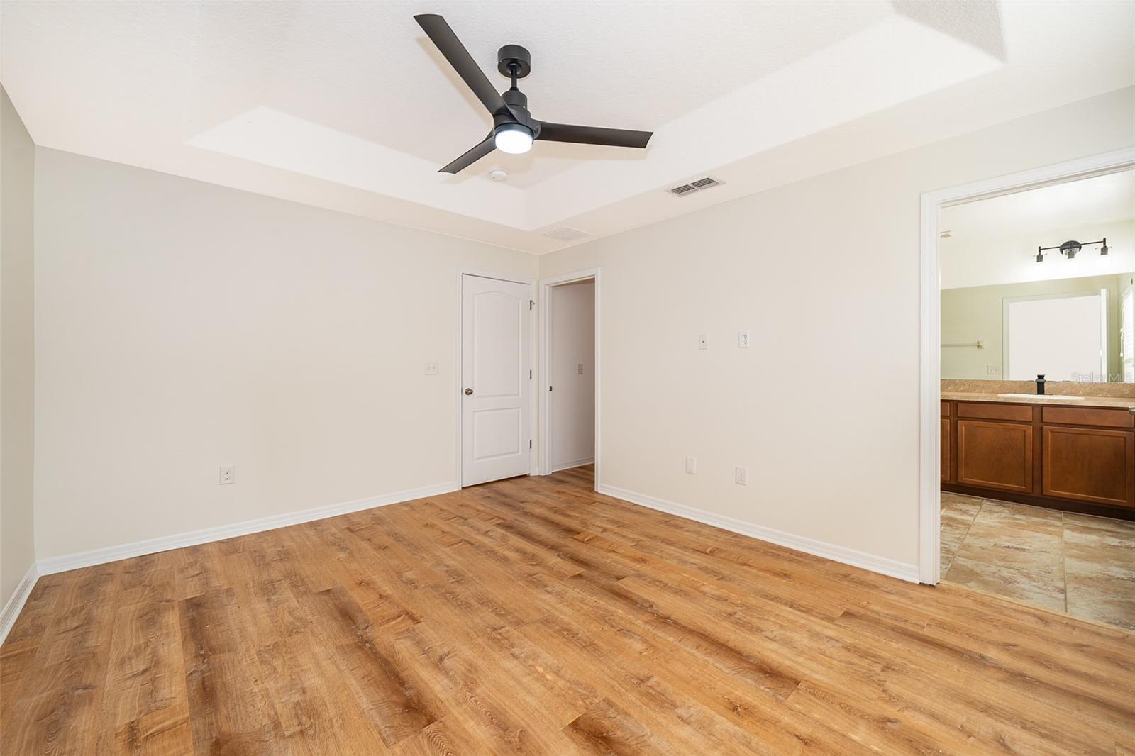 10955 SAVANNAH LANDING CIR