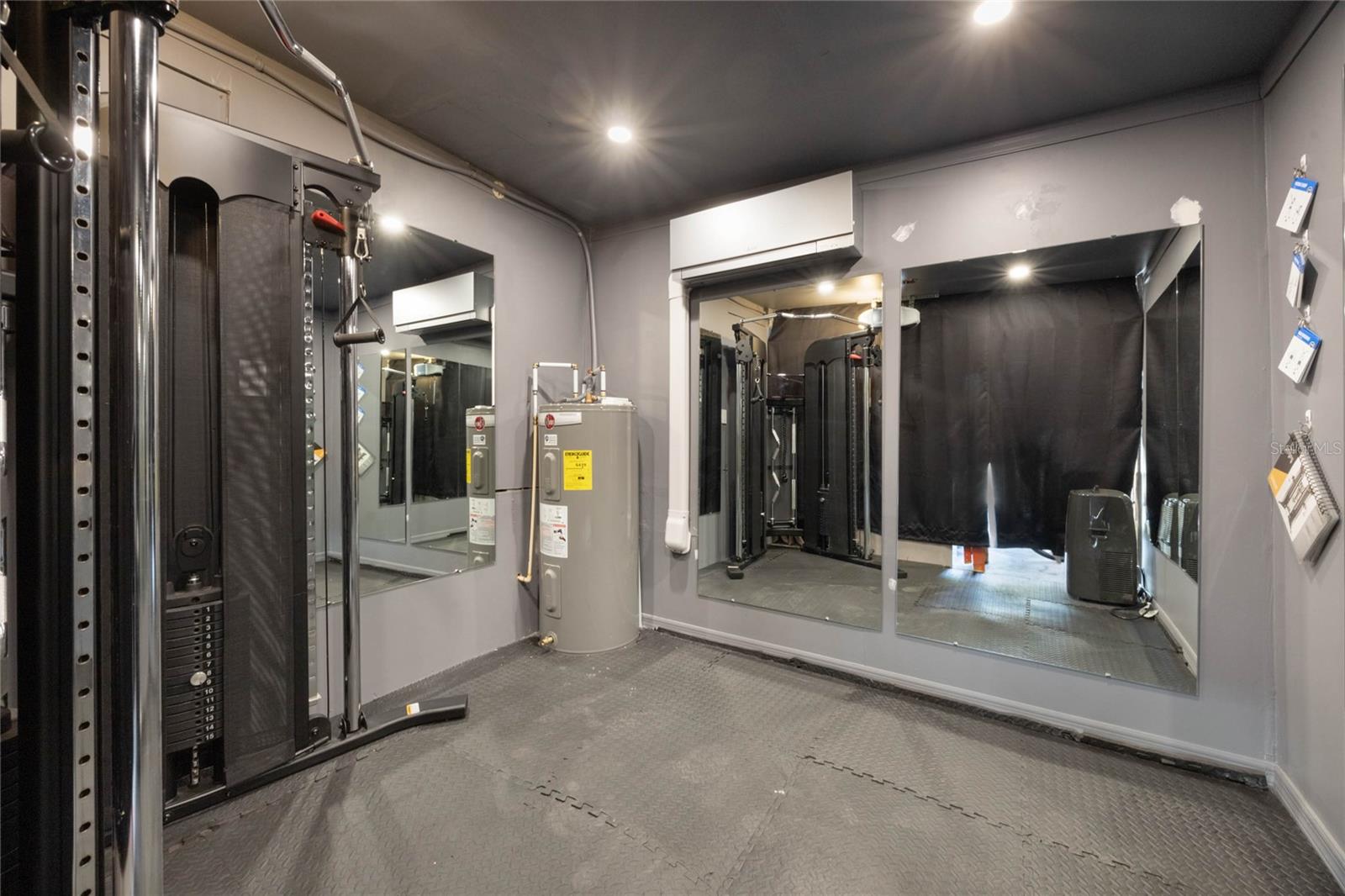 724 W NEW HAMPSHIRE ST