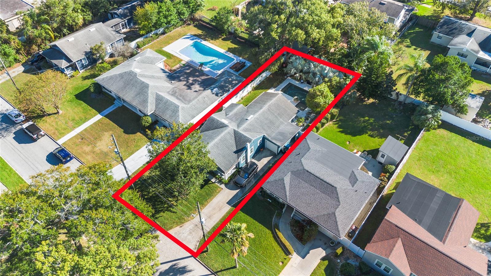 724 W NEW HAMPSHIRE ST