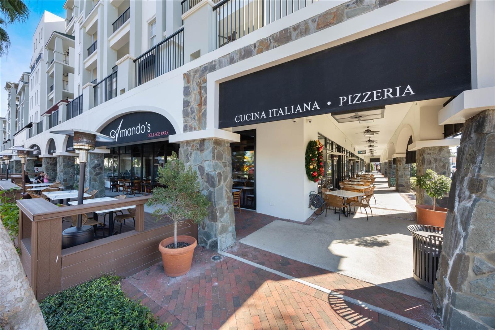 724 W NEW HAMPSHIRE ST