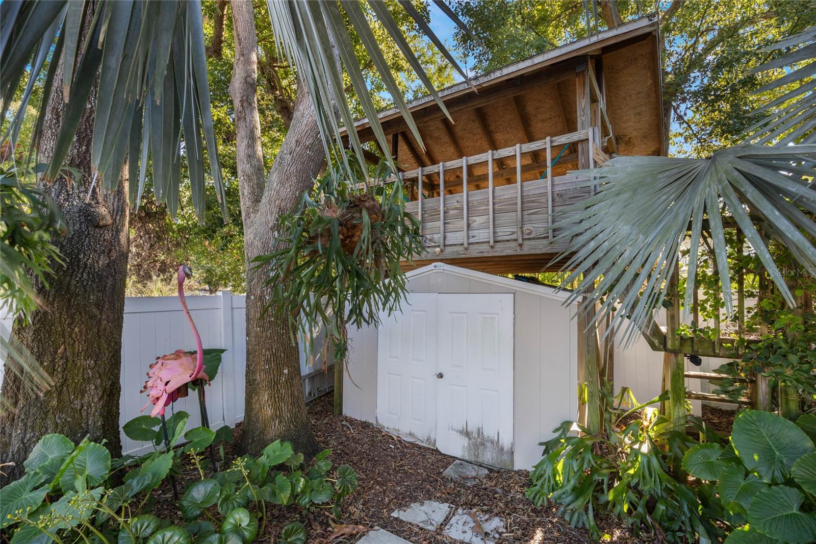 724 W NEW HAMPSHIRE ST