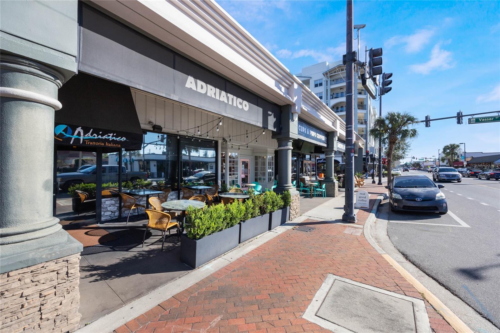 724 W NEW HAMPSHIRE ST