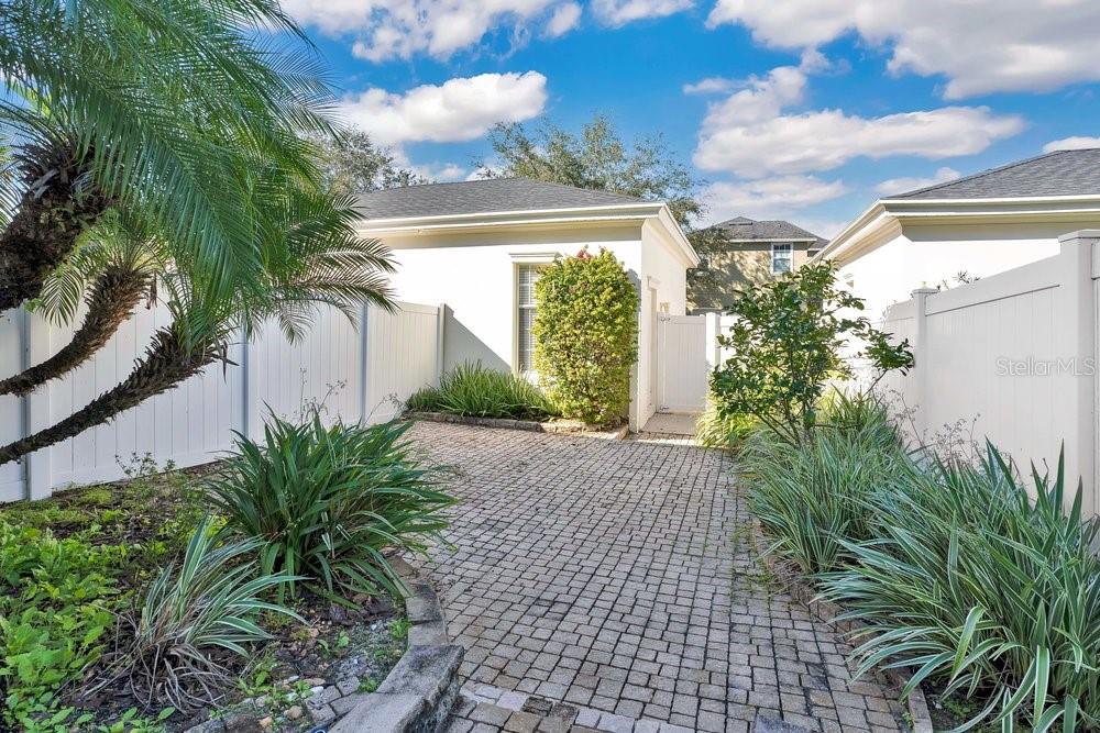 5453 BALDWIN PARK ST