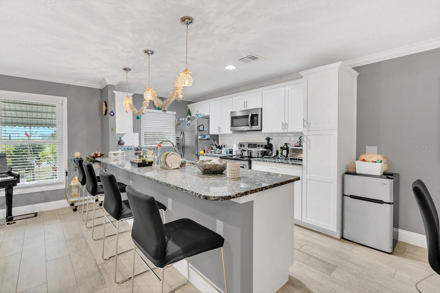 1487 HIGH POINT BLVD #C