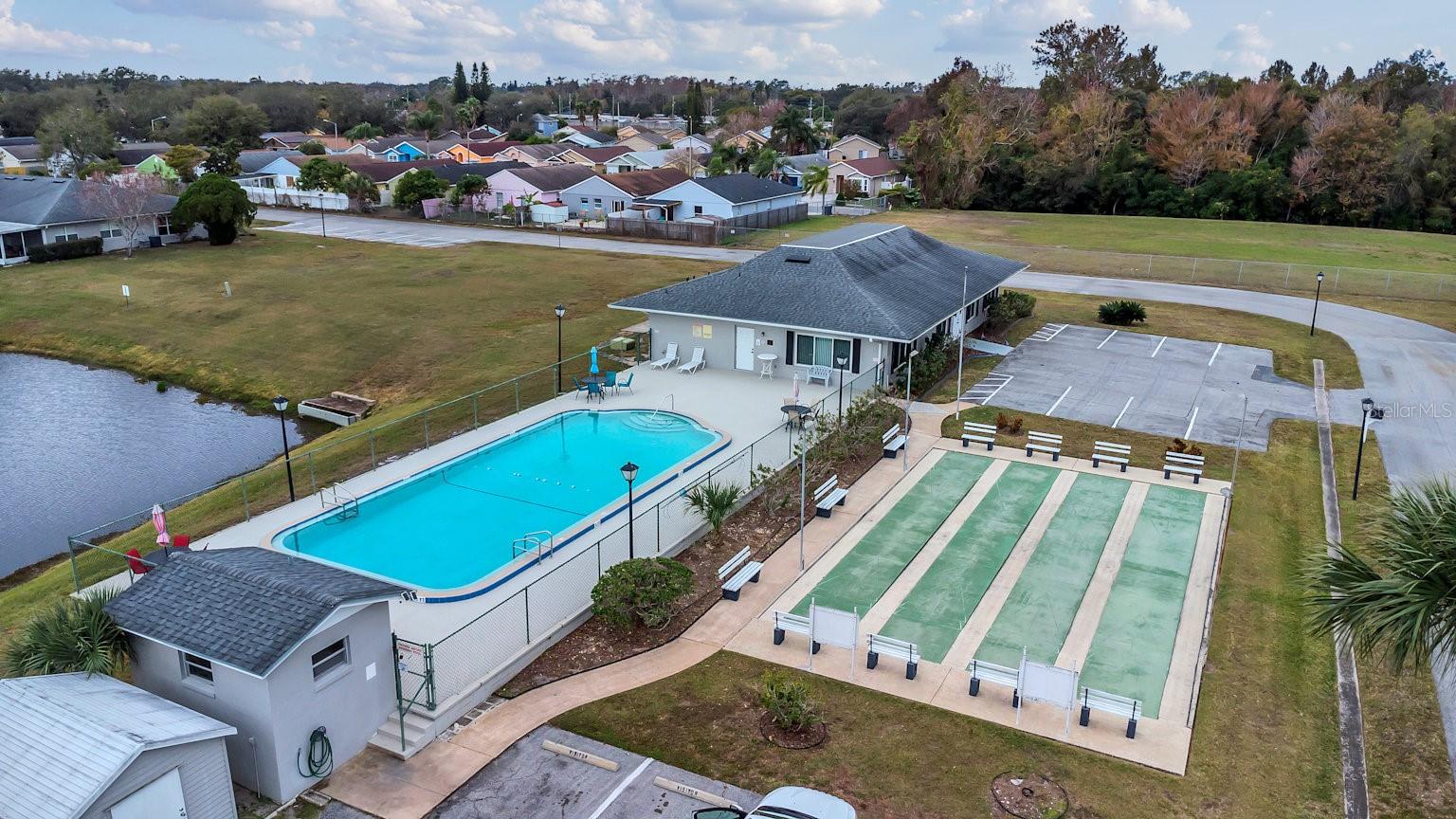 1487 HIGH POINT BLVD #C