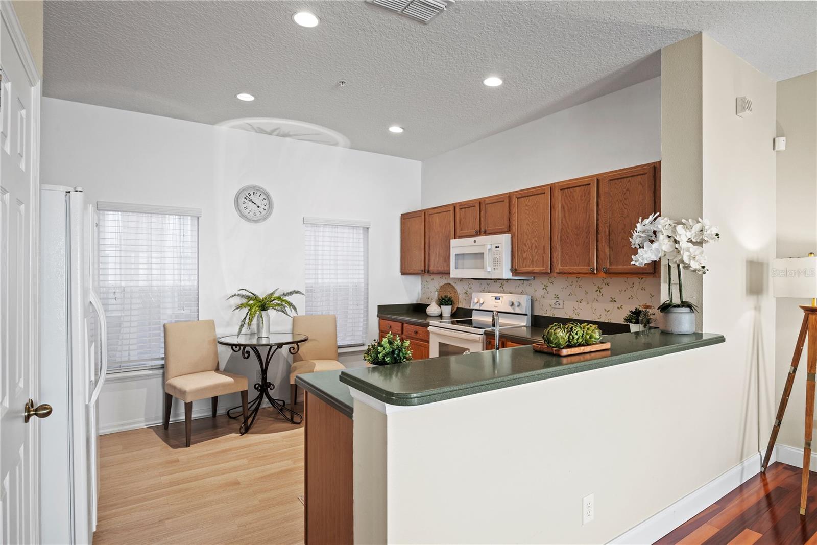 2976 SAINT GEORGE ST