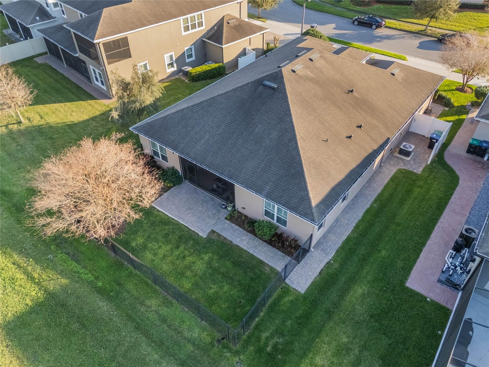 1947 PLANTATION OAK DR