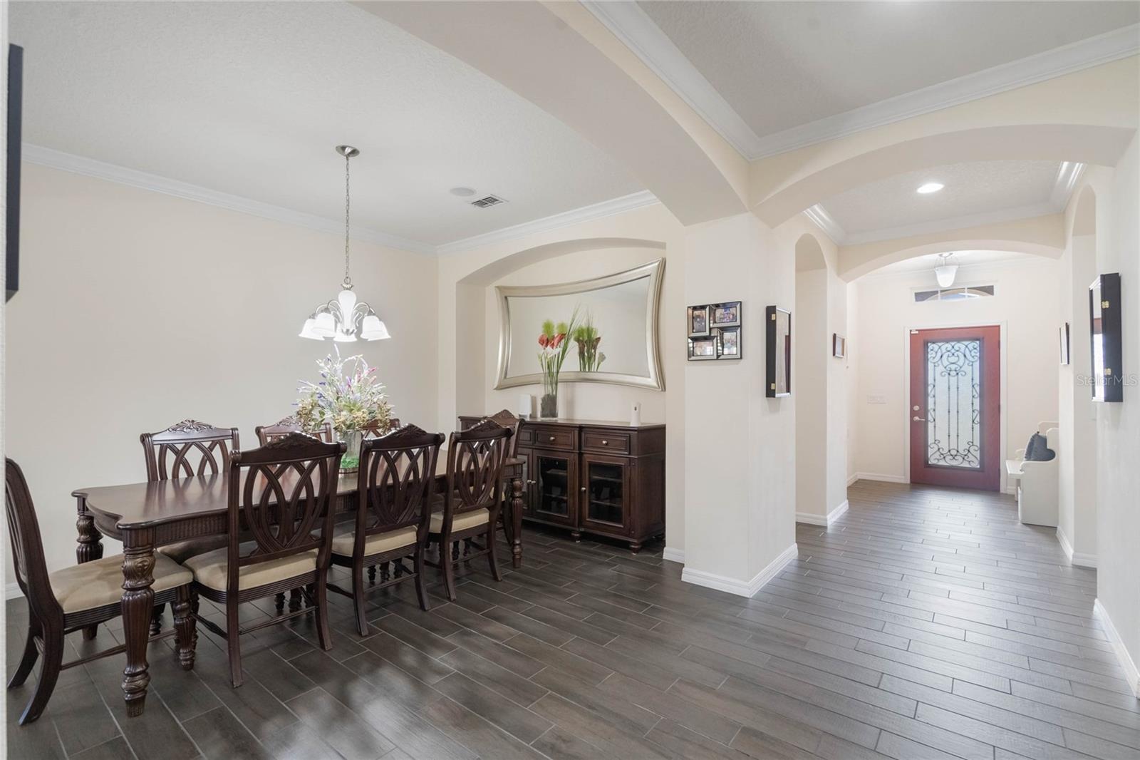 1947 PLANTATION OAK DR