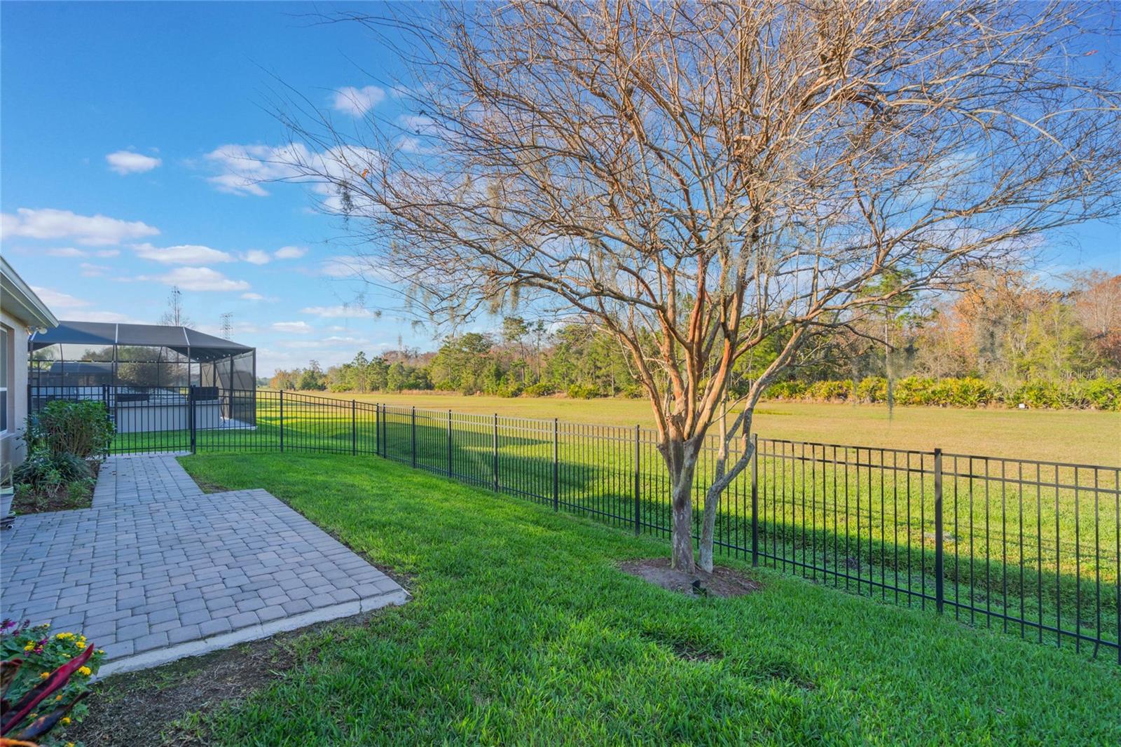 1947 PLANTATION OAK DR