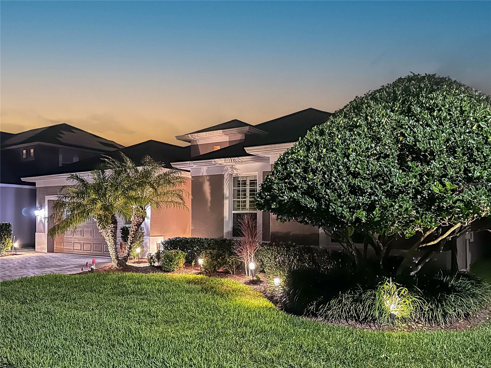 1947 PLANTATION OAK DR