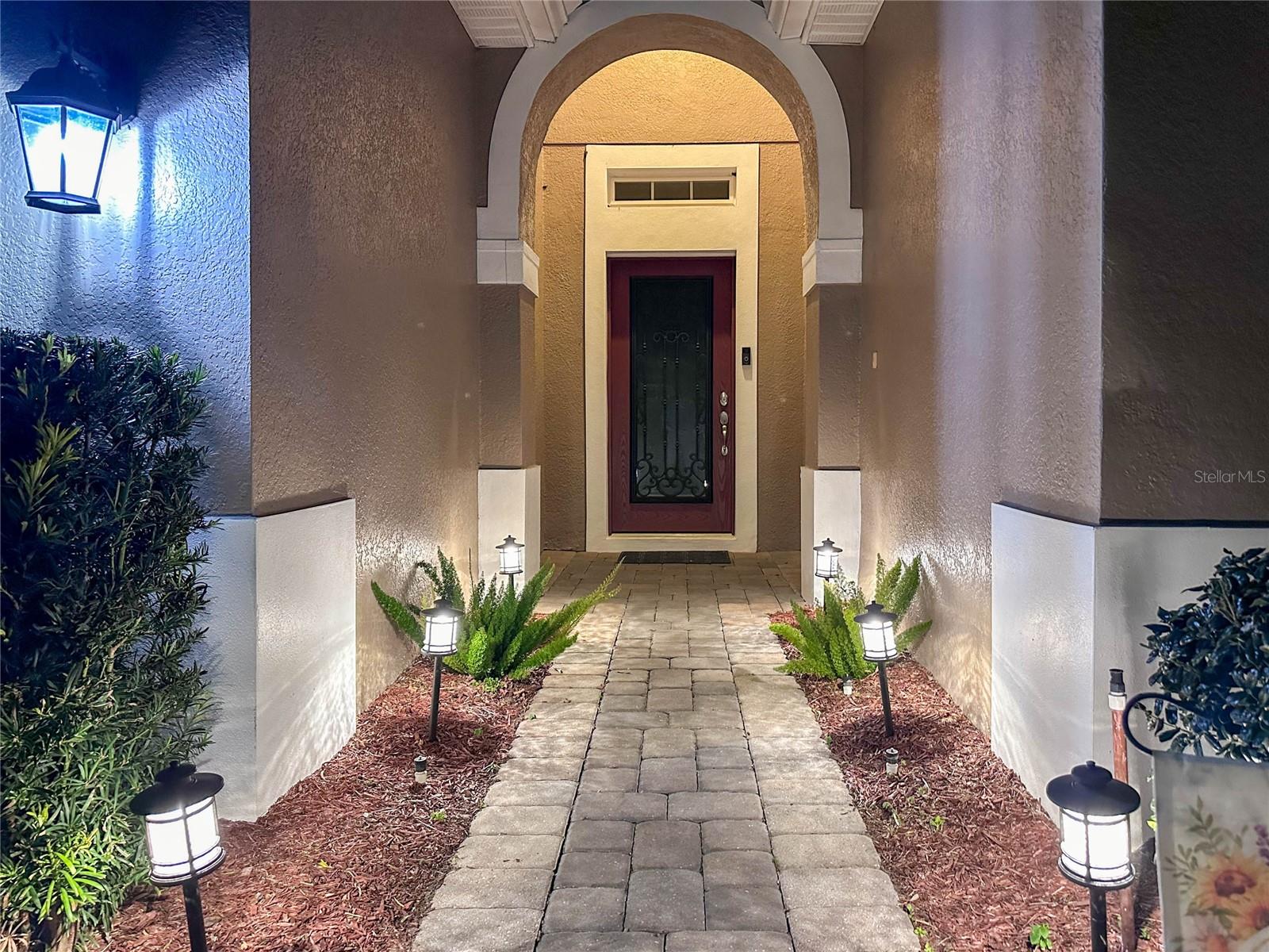 1947 PLANTATION OAK DR