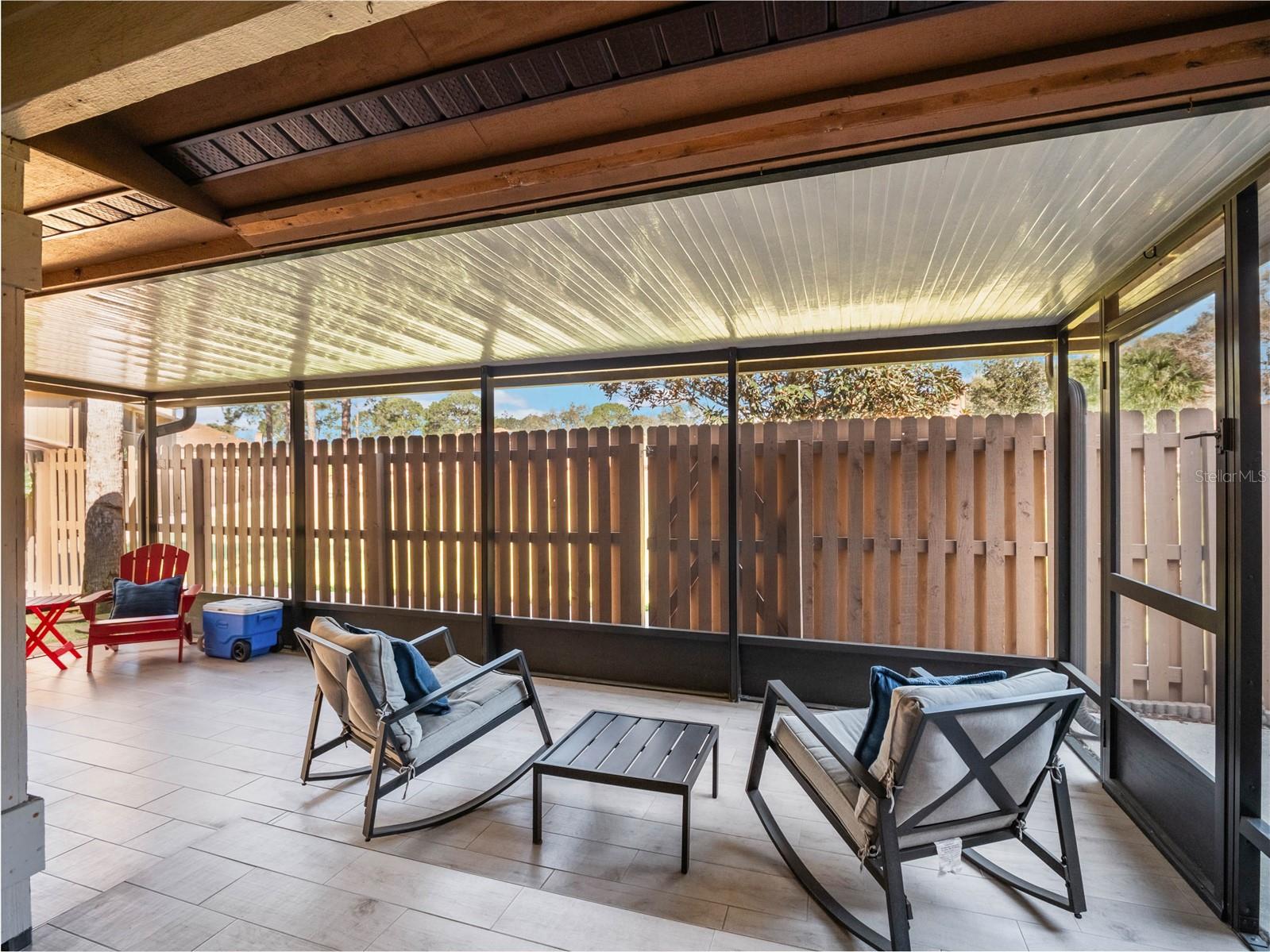 193 HERON BAY CIR #8