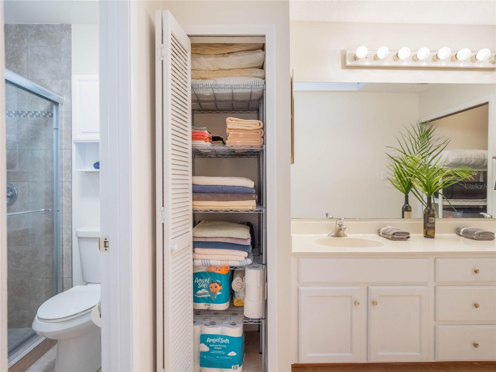 193 HERON BAY CIR #8