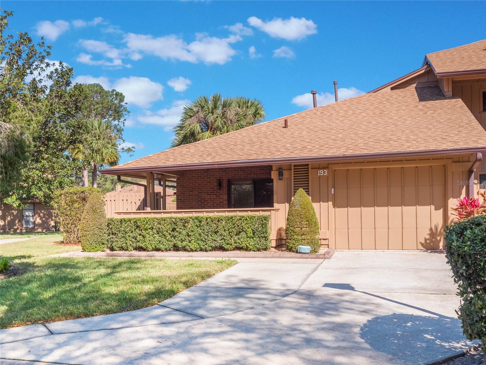 193 HERON BAY CIR #8