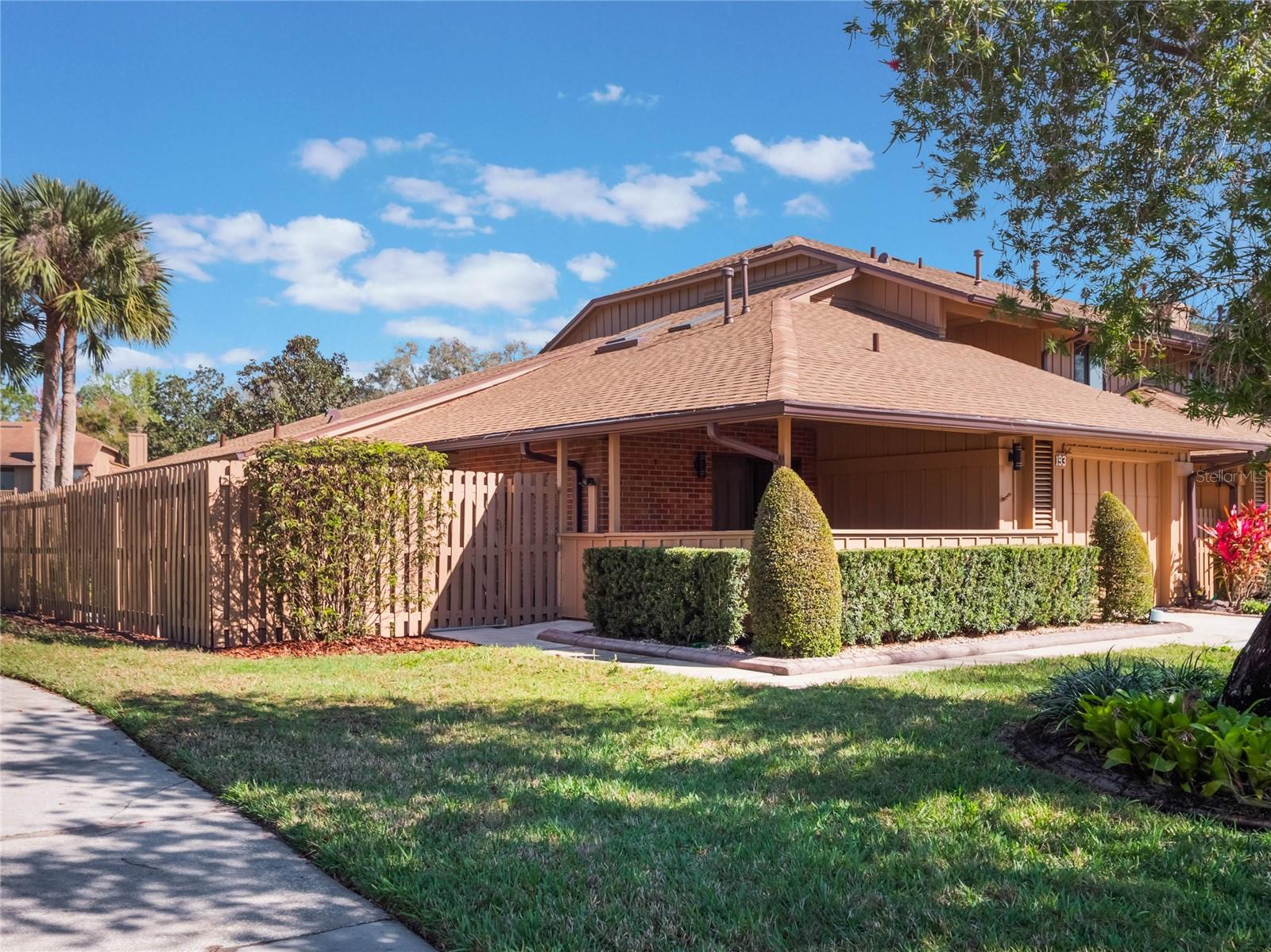 193 HERON BAY CIR #8