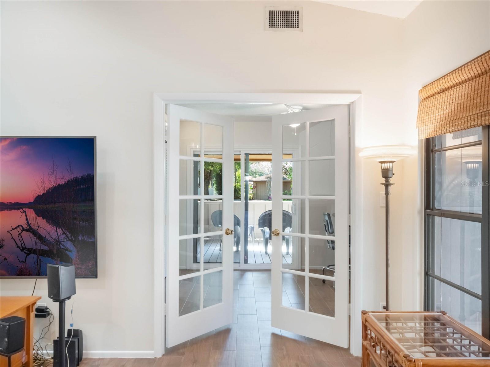 193 HERON BAY CIR #8