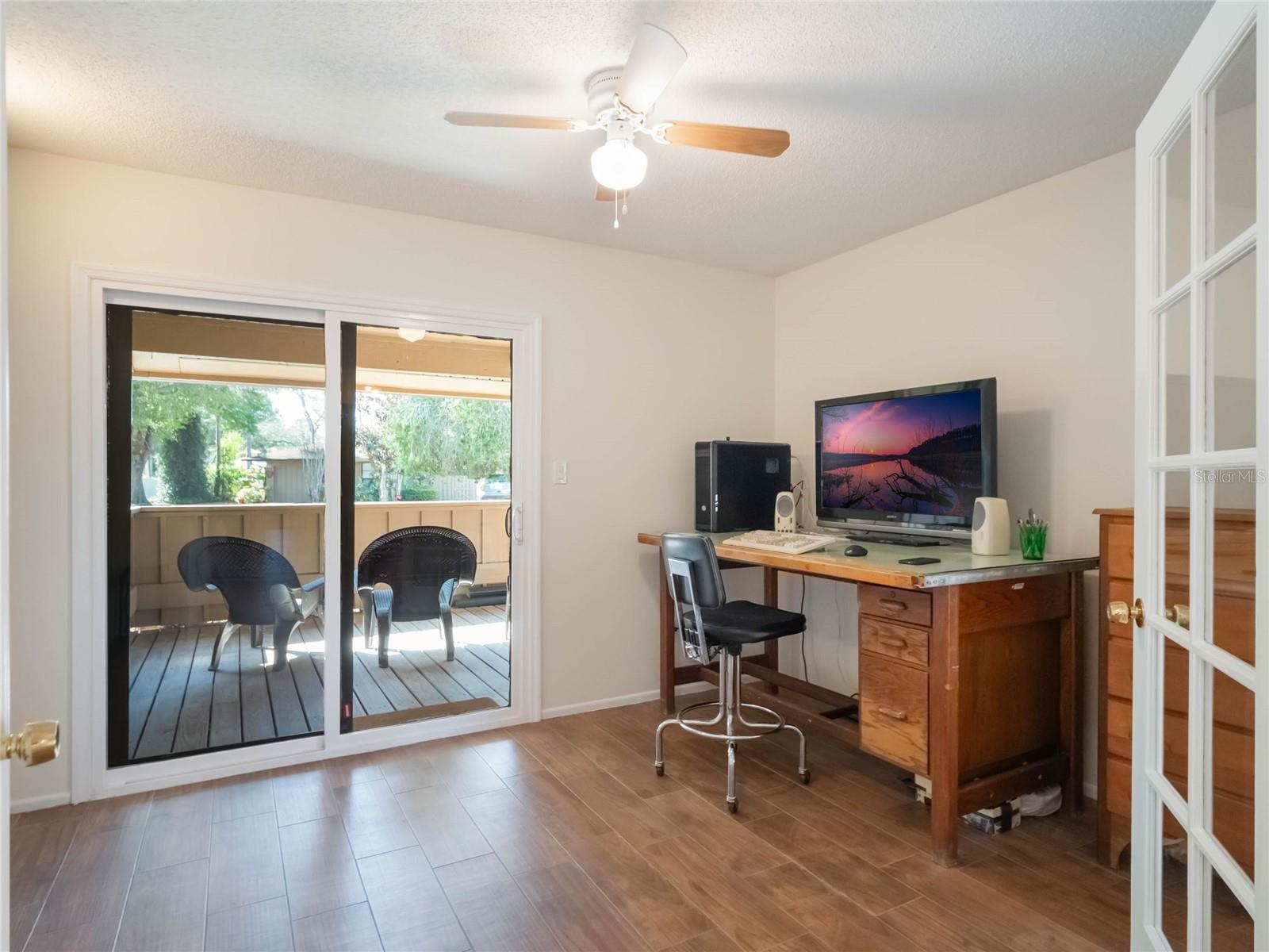 193 HERON BAY CIR #8