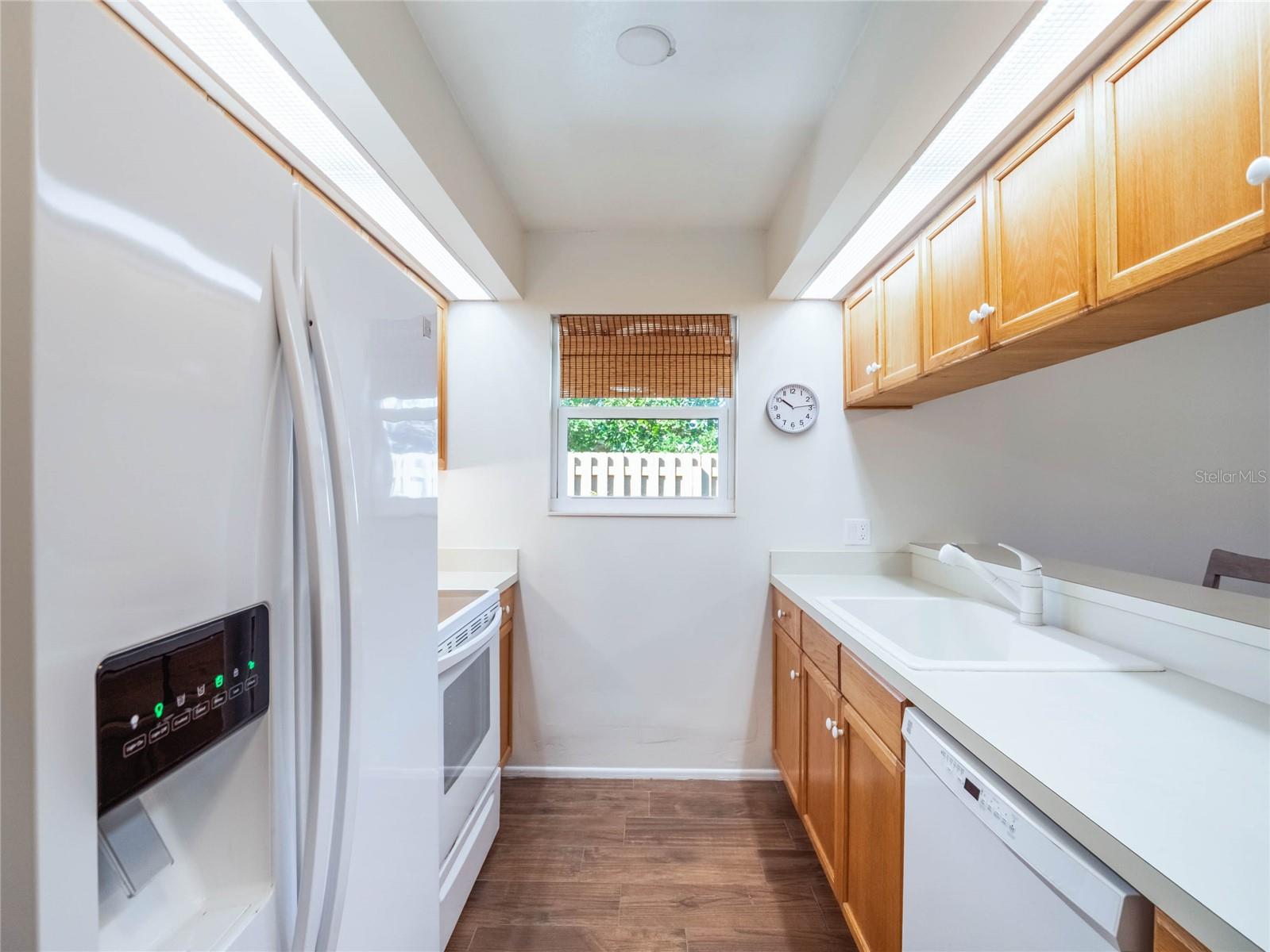 193 HERON BAY CIR #8