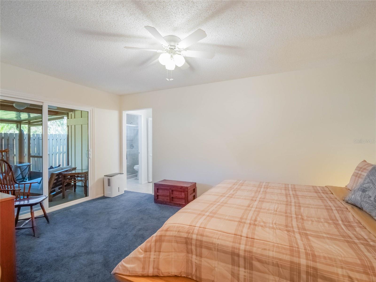 193 HERON BAY CIR #8