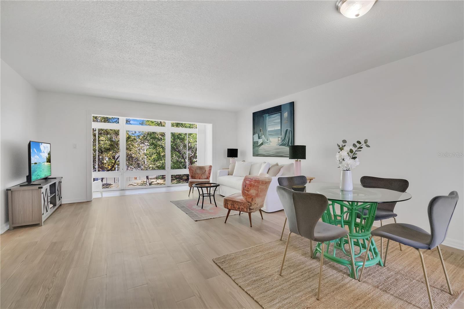 700 MELROSE AVE #L-23