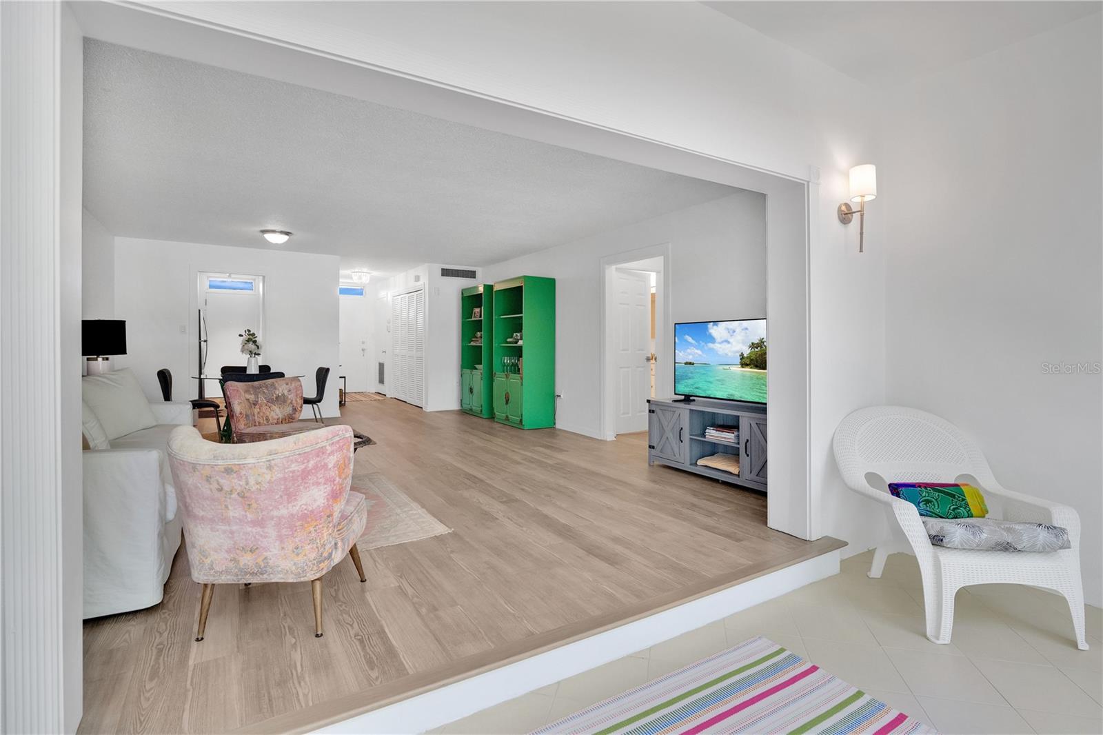 700 MELROSE AVE #L-23