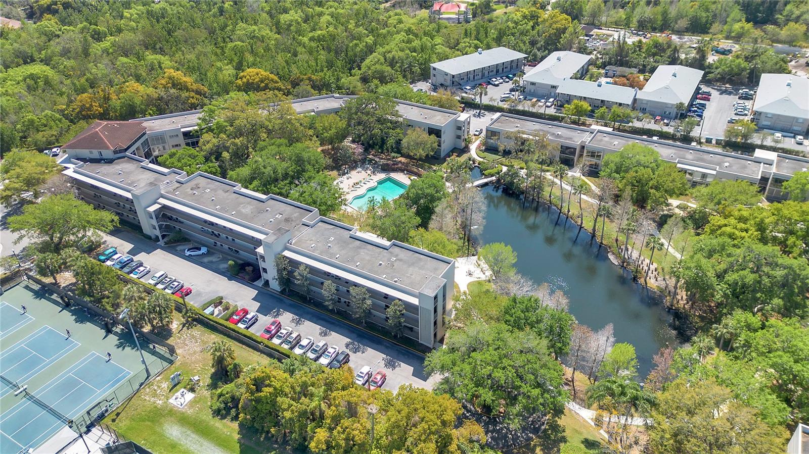 700 MELROSE AVE #L-23