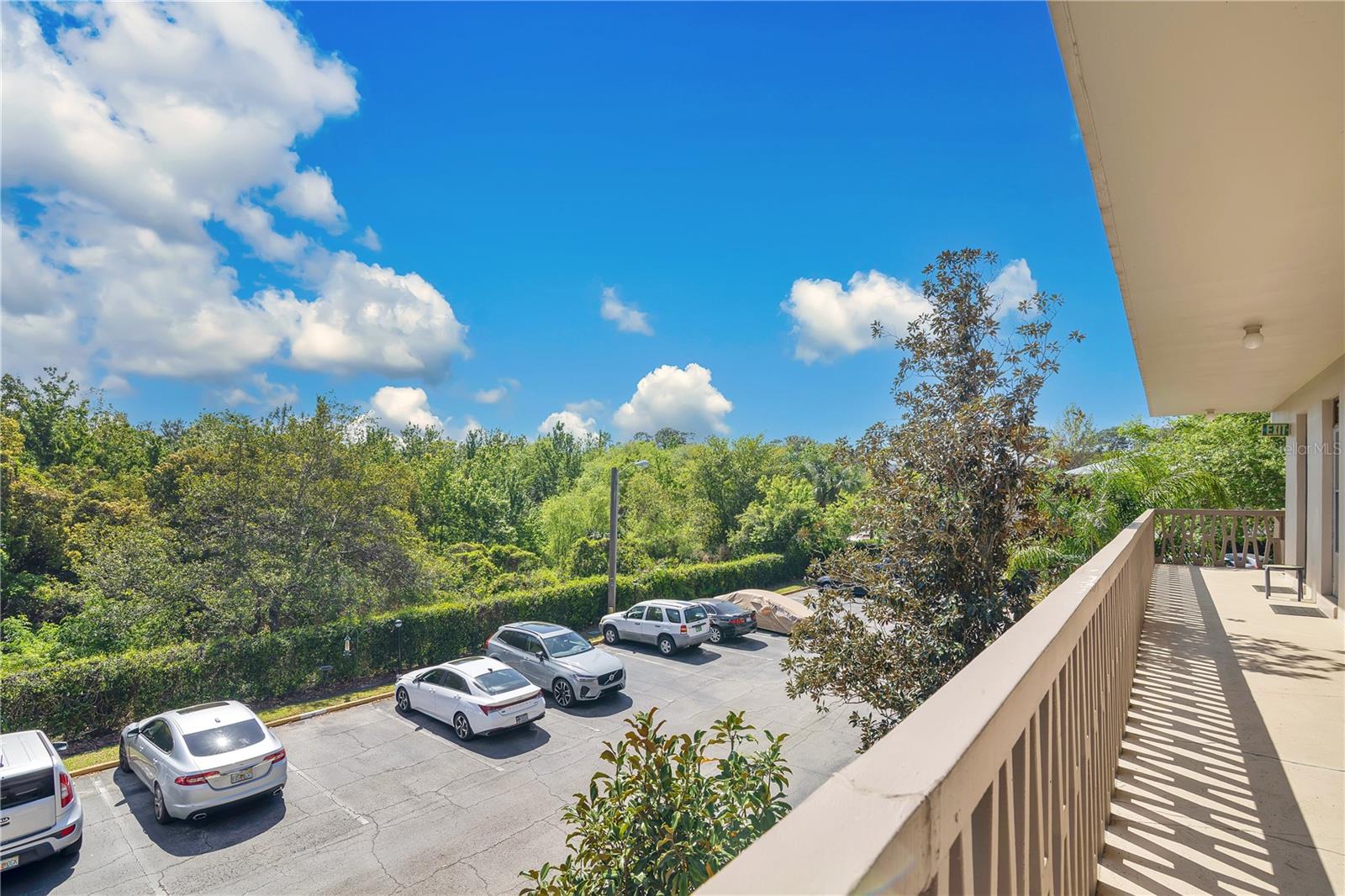 700 MELROSE AVE #L-23