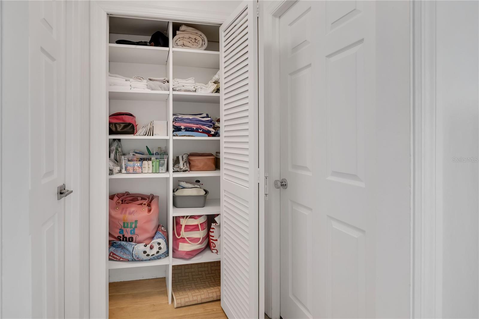 700 MELROSE AVE #L-23