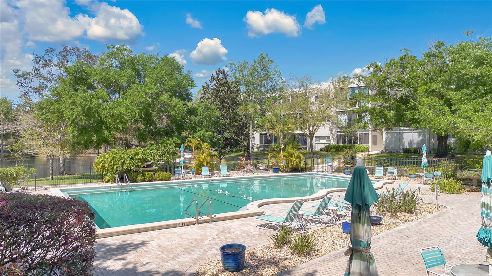 700 MELROSE AVE #L-23