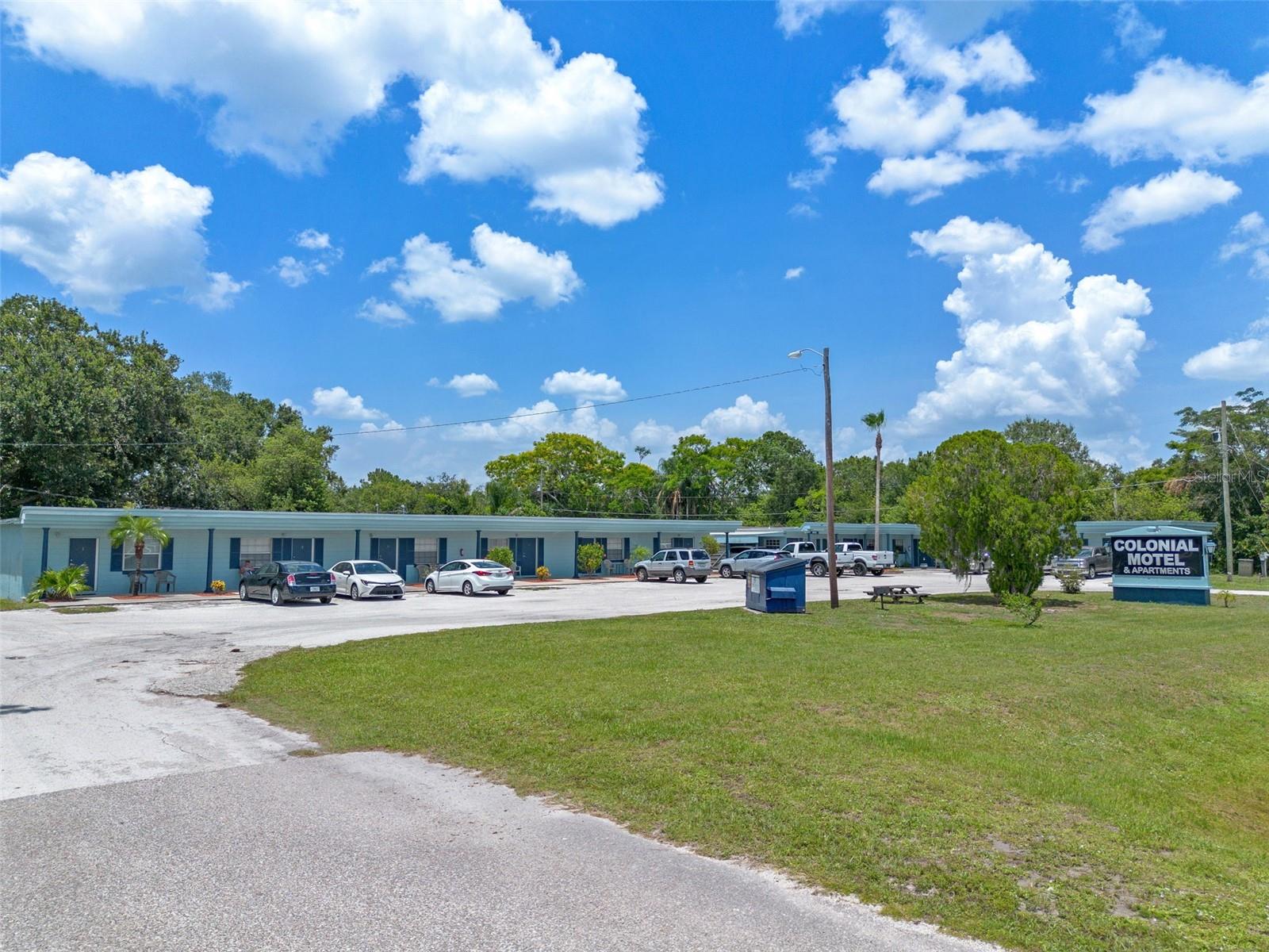5575 E IRLO BRONSON MEMORIAL HWY