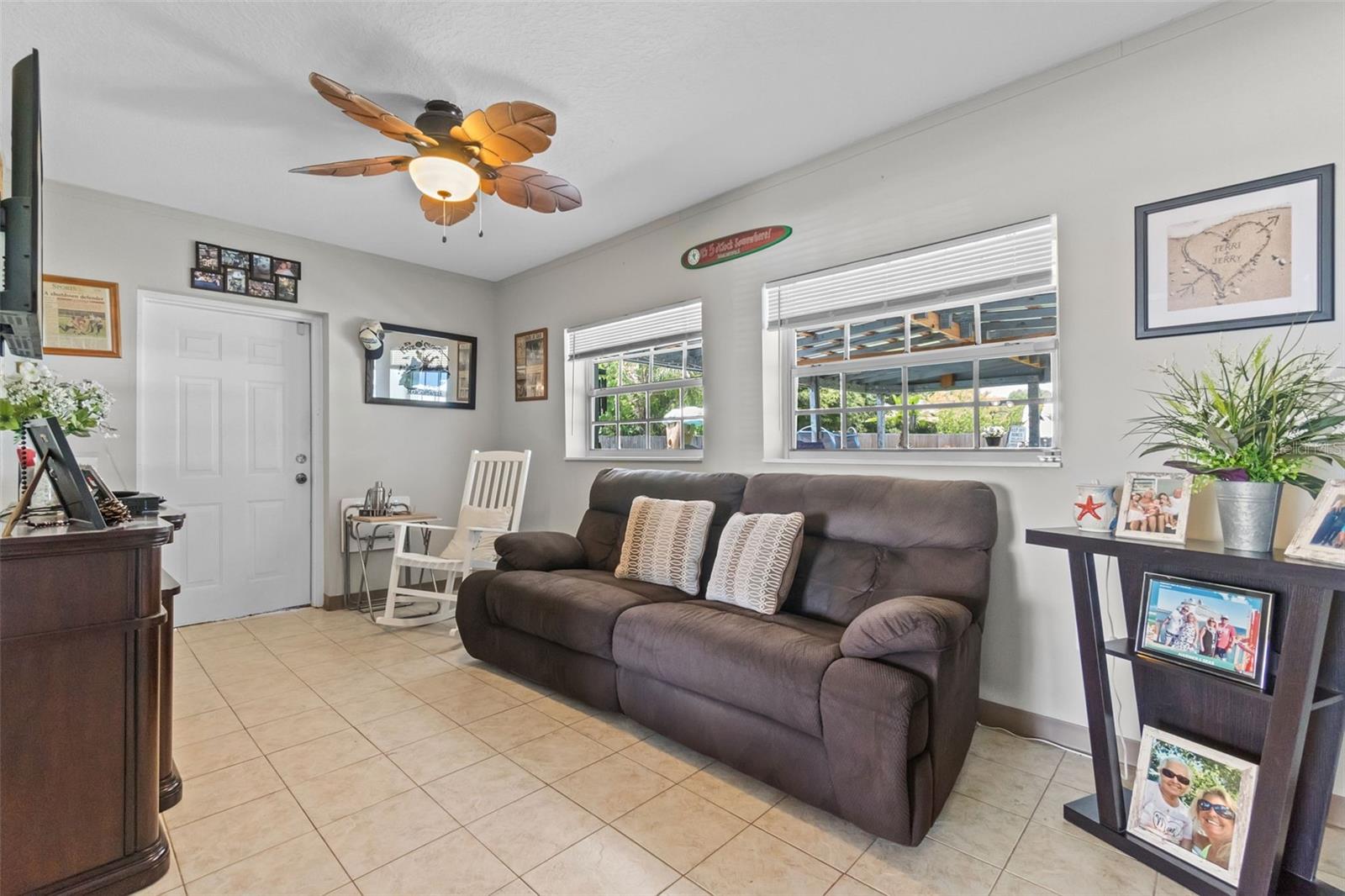 5575 E IRLO BRONSON MEMORIAL HWY