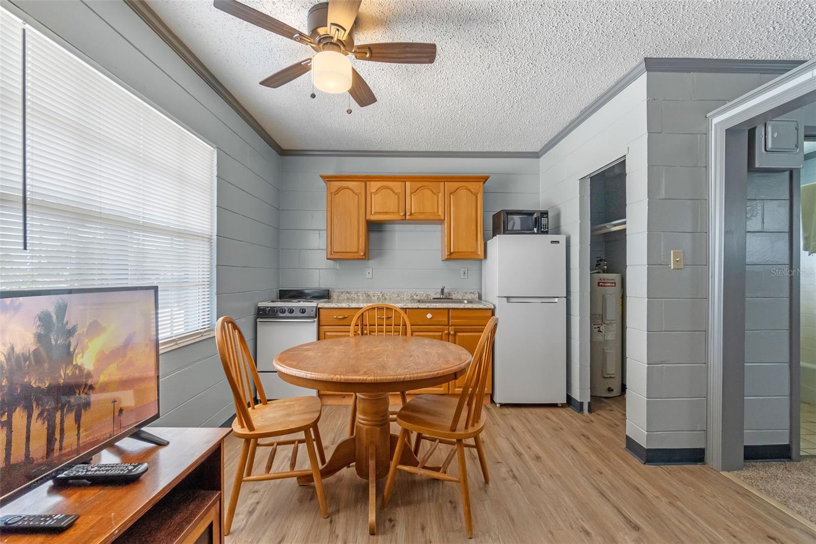 5575 E IRLO BRONSON MEMORIAL HWY