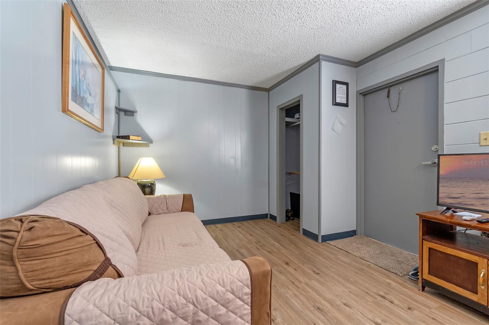 5575 E IRLO BRONSON MEMORIAL HWY