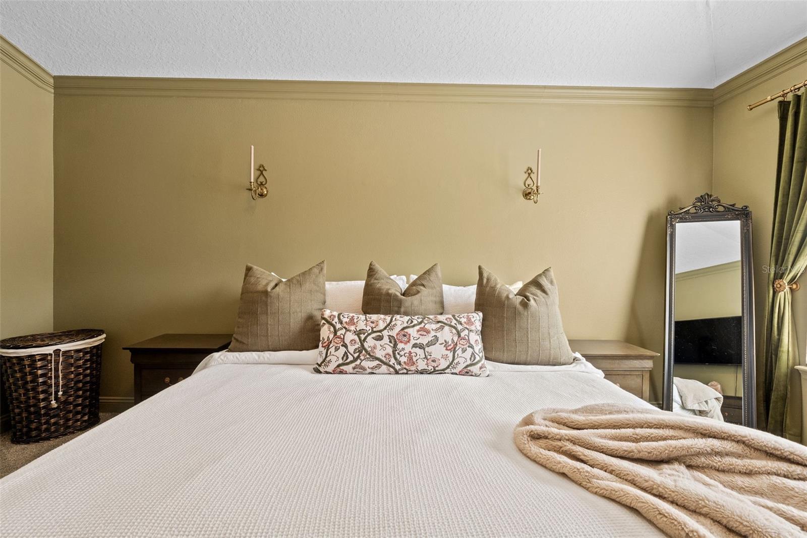 962 ASHWORTH OVERLOOK DR #C