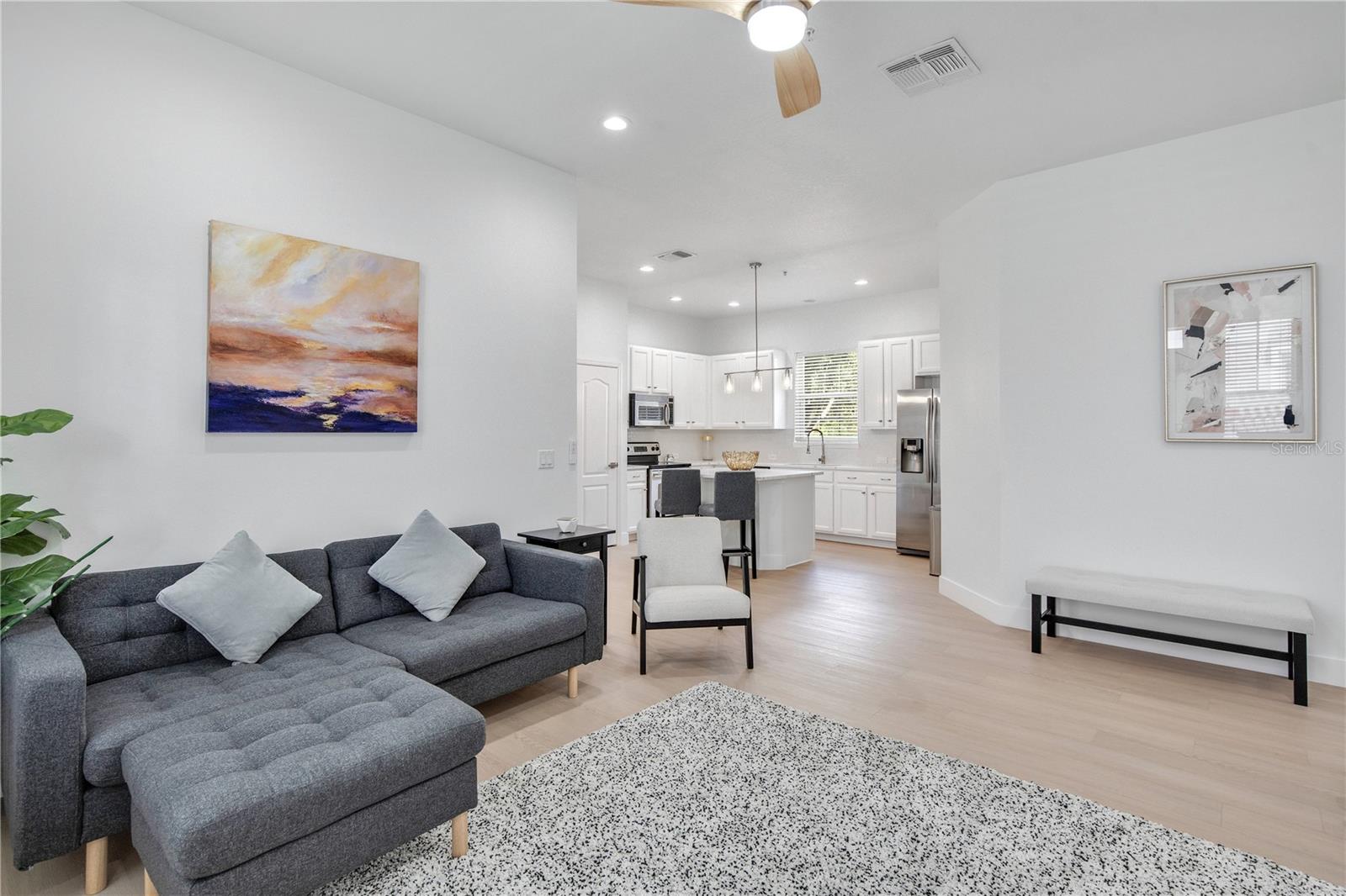 1659 HANKS AVE