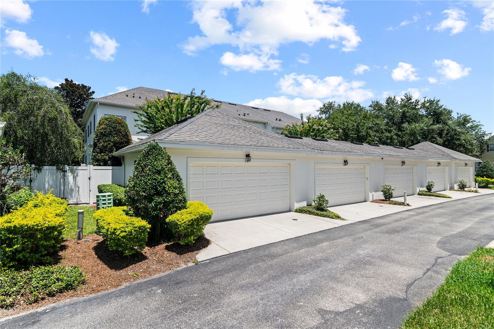 1637 LAKE BALDWIN LN