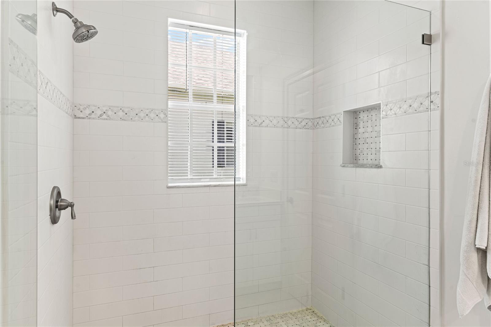 1637 LAKE BALDWIN LN