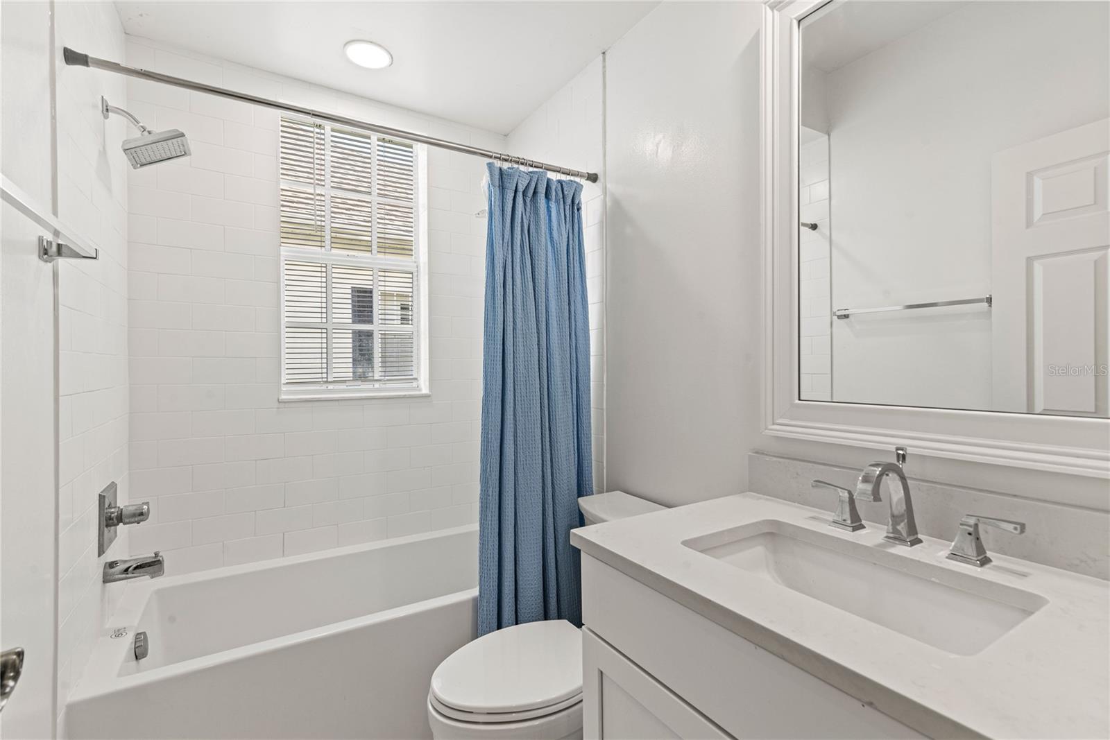 1637 LAKE BALDWIN LN