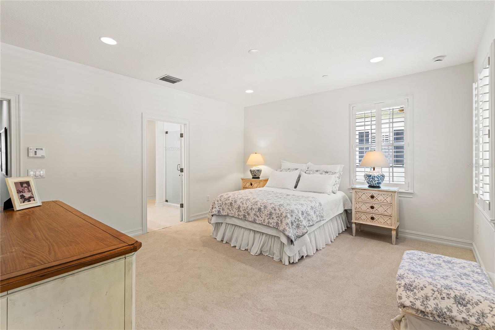 1637 LAKE BALDWIN LN