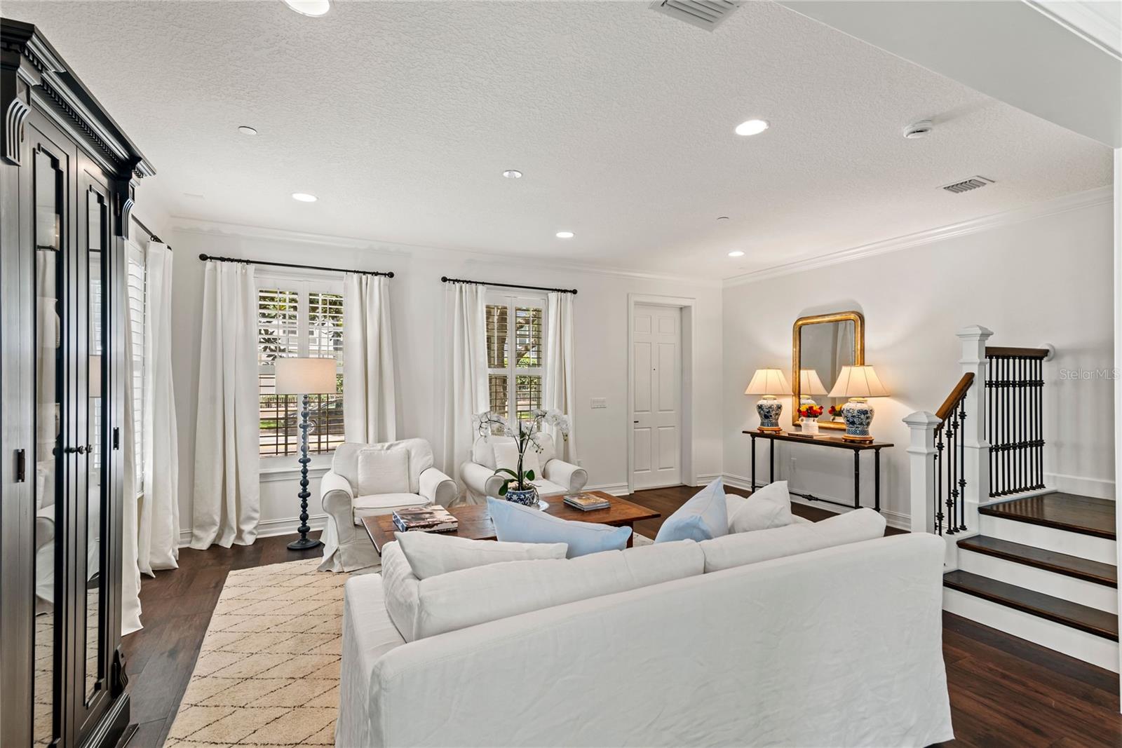 1637 LAKE BALDWIN LN